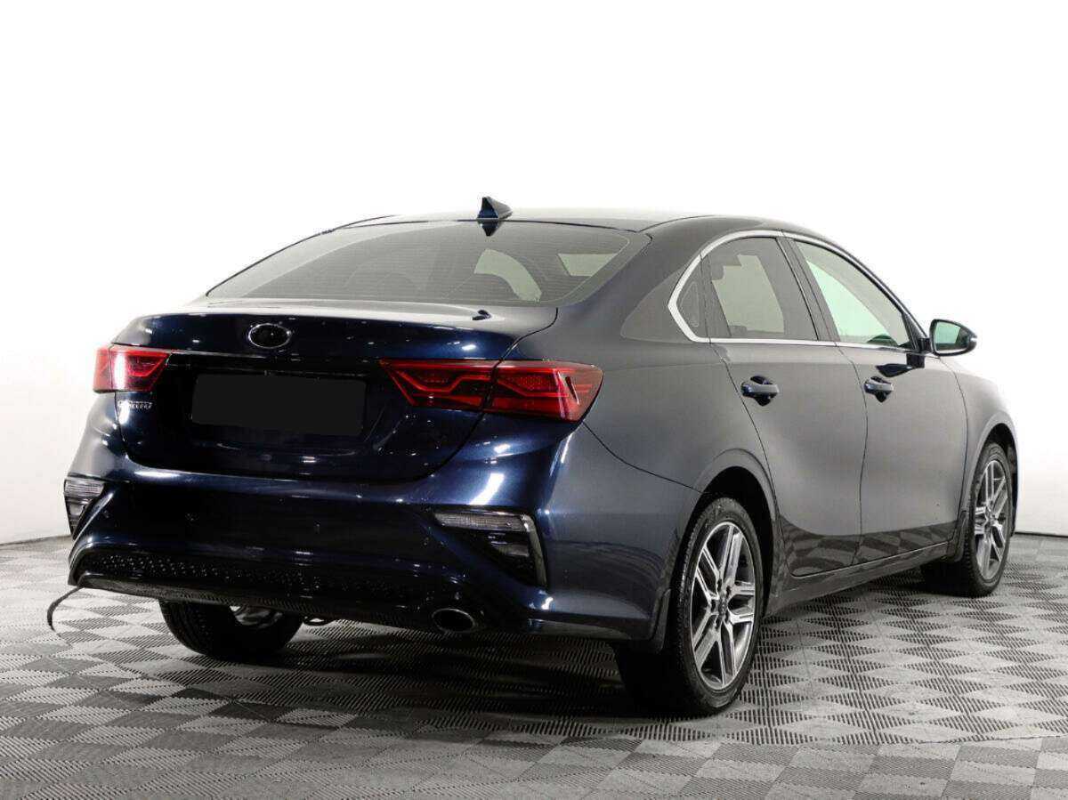 Б/У Киа Церато 2018 года. Фото: #3