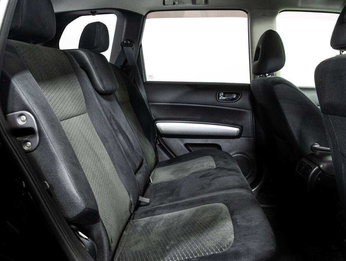 Б/У Ниссан Икс-Трейл 2012 года. Фото: #12