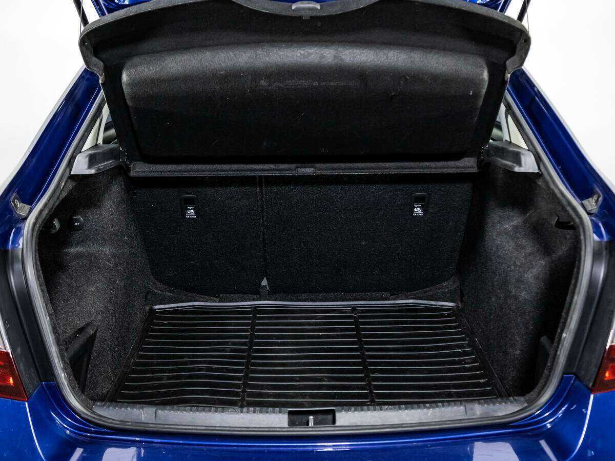 Б/У Шкода Рапид 2017 года. Фото: #15