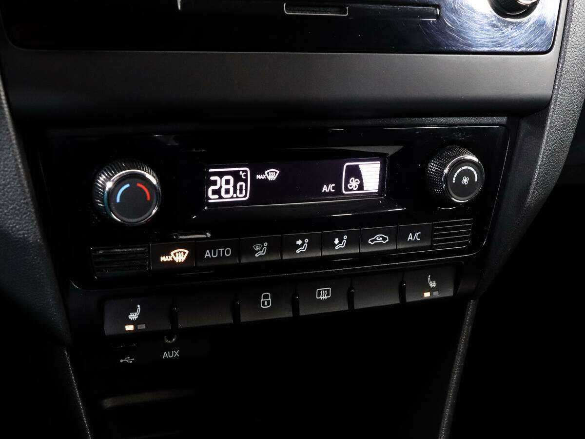 Б/У Шкода Рапид 2016 года. Фото: #11