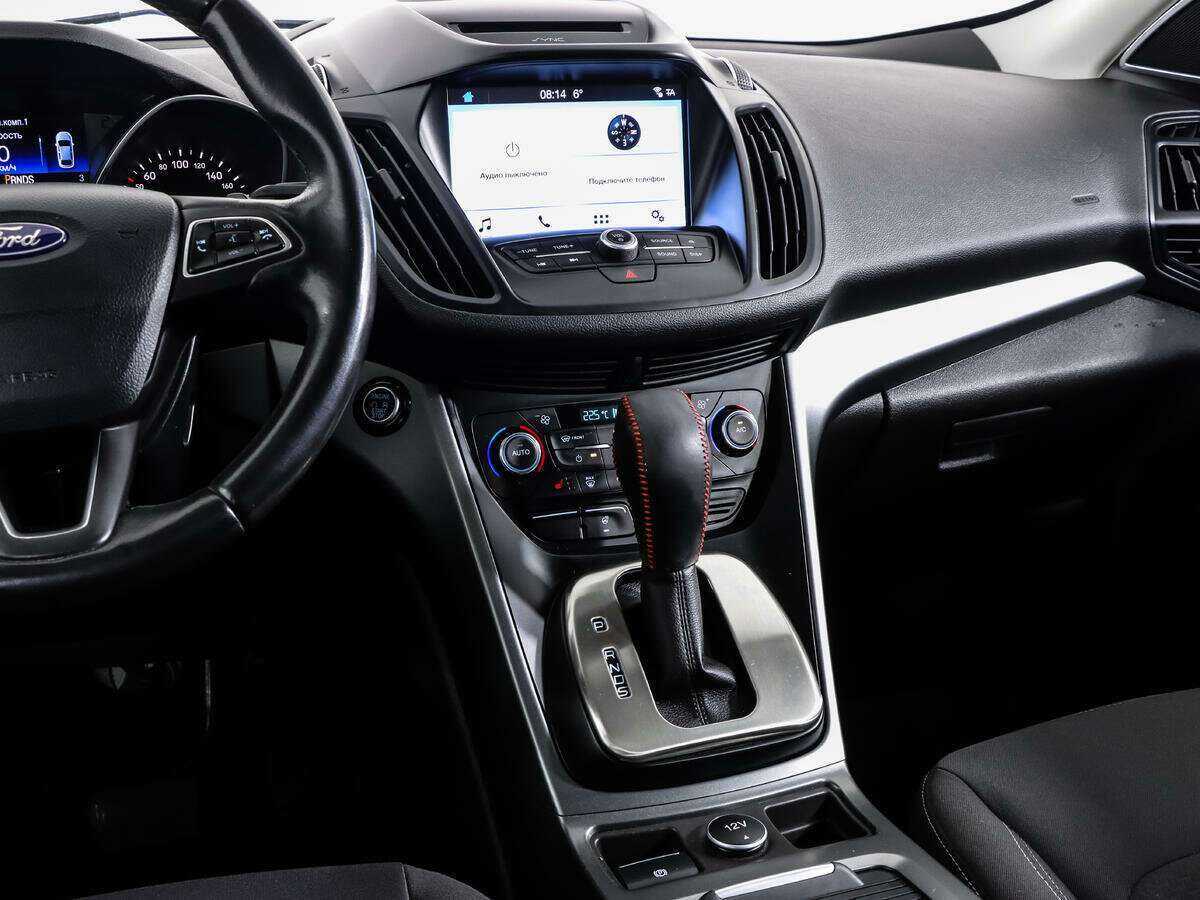 Б/У Форд Куга 2017 года. Фото: #11