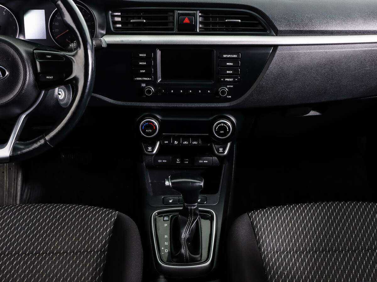 Б/У Киа Рио 2019 года. Фото: #10