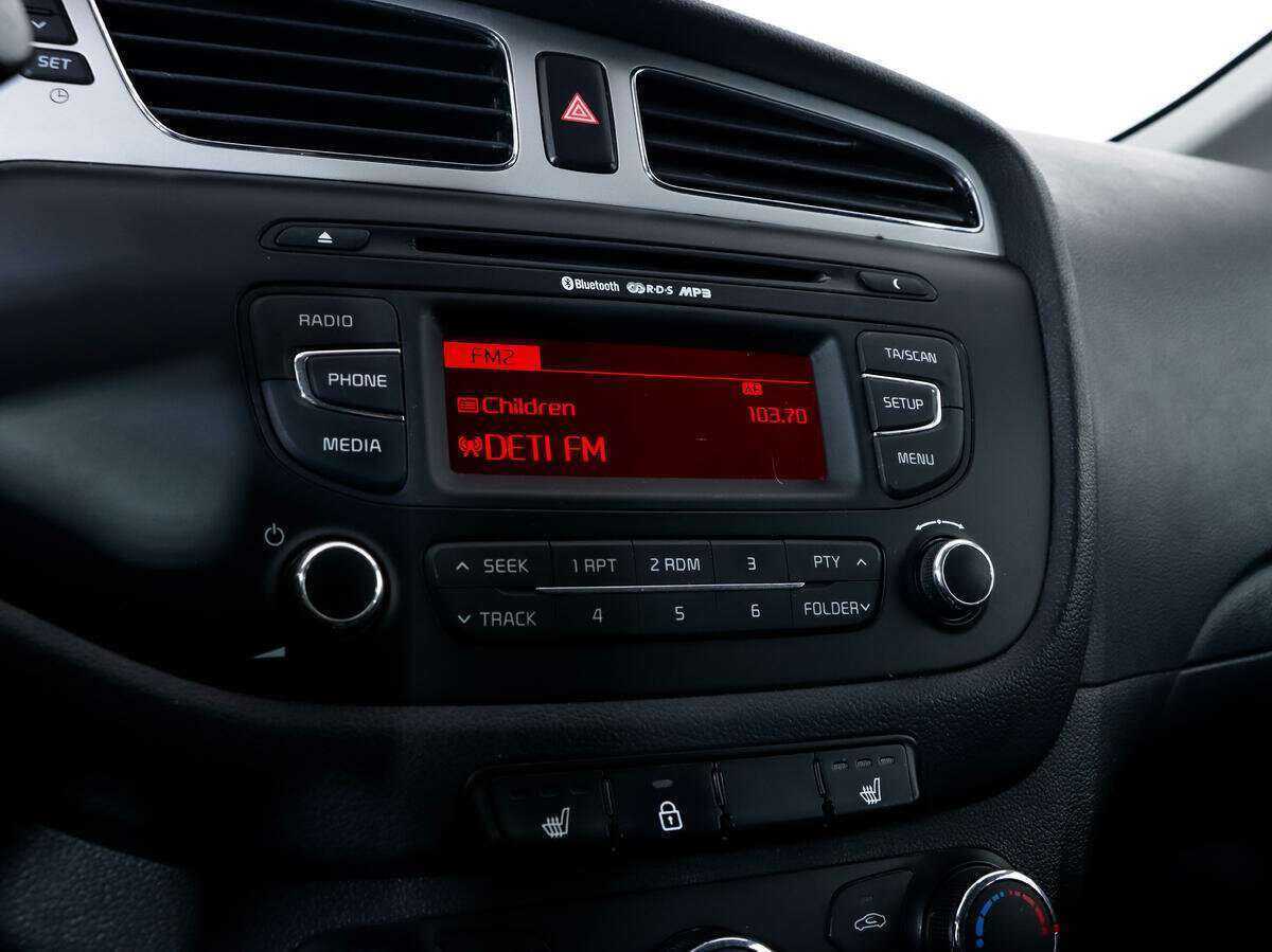 Б/У Киа Сид 2015 года. Фото: #12