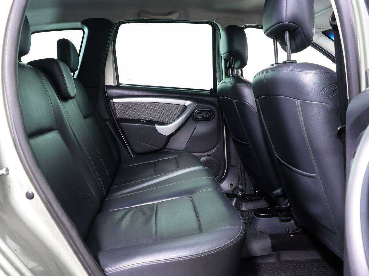 Б/У Рено Дастер 2013 года. Фото: #12