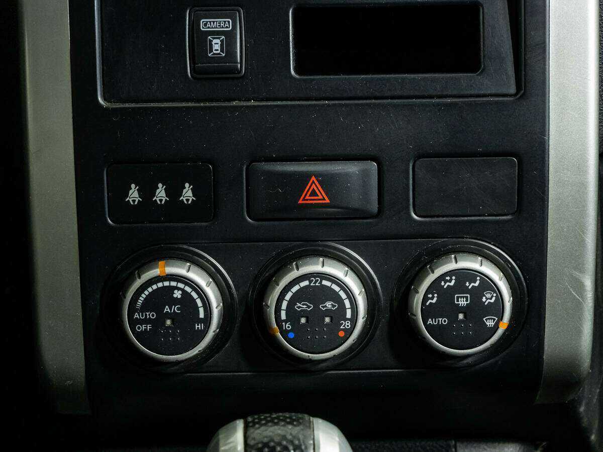 Б/У Ниссан Икс-Трейл 2012 года. Фото: #11