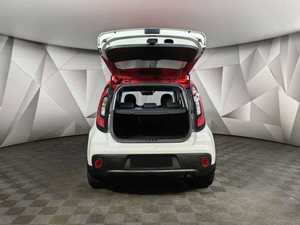 Б/У Киа Соул 2018 года. Фото: #17