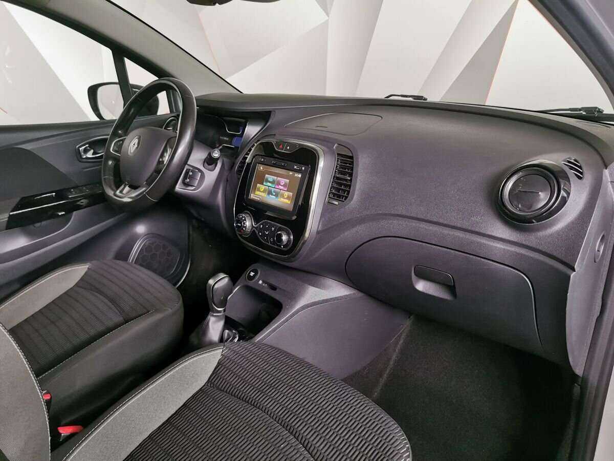 Б/У Рено Каптюр 2019 года. Фото: #8