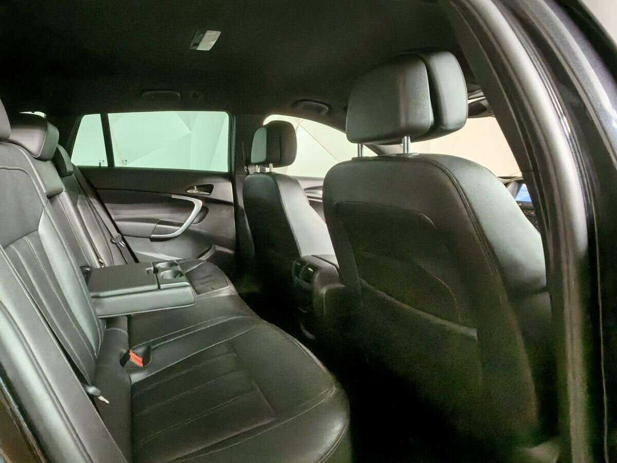 Б/У Опель Инсигния 2013 года. Фото: #11