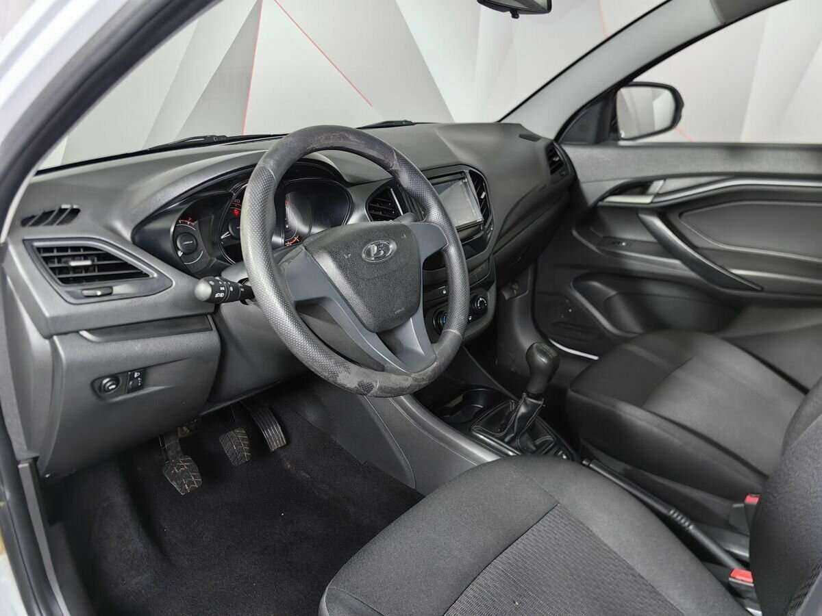 Б/У Лада (ВАЗ) Веста 2018 года. Фото: #10