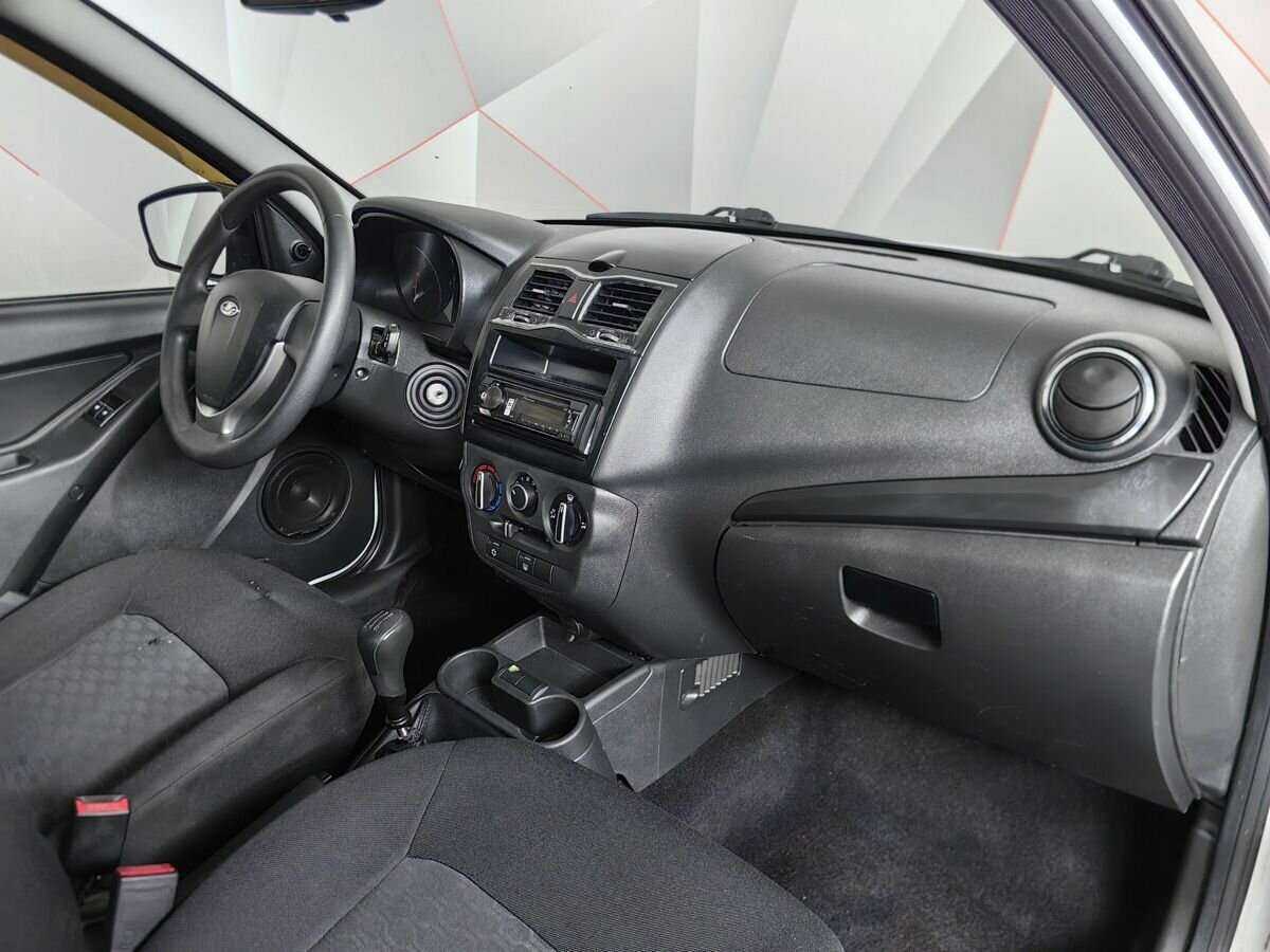 Б/У Лада (ВАЗ) Гранта 2020 года. Фото: #8