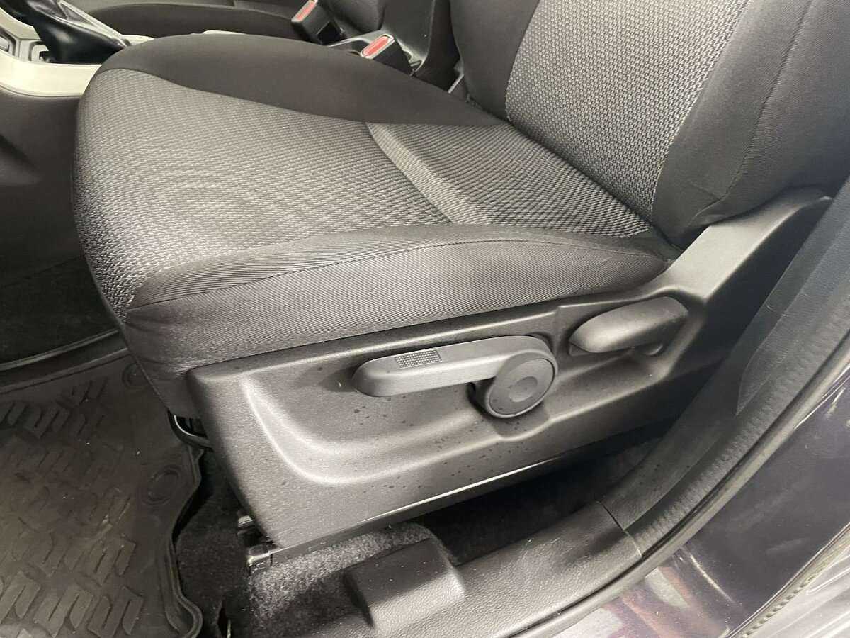 Б/У Сузуки С-Икс4 2014 года. Фото: #9