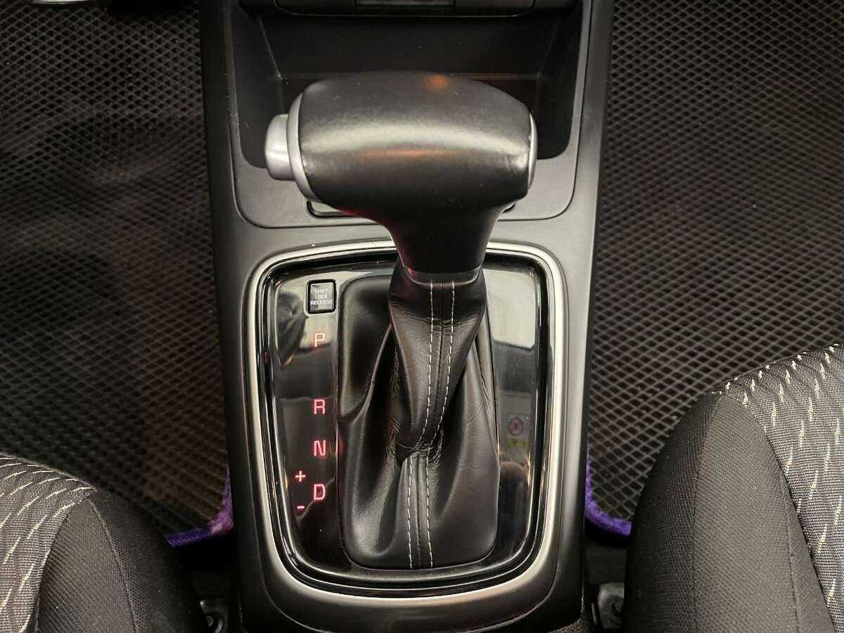 Б/У Киа Рио 2018 года. Фото: #12