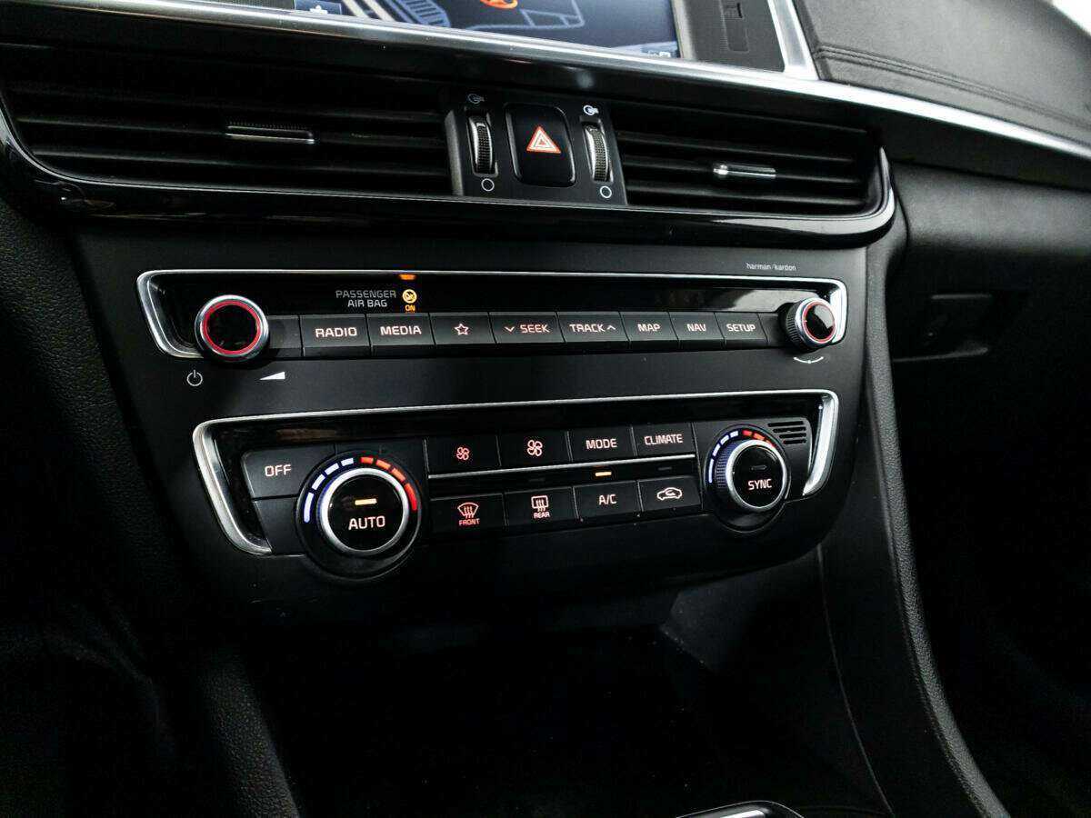 Б/У Киа Оптима 2019 года. Фото: #20