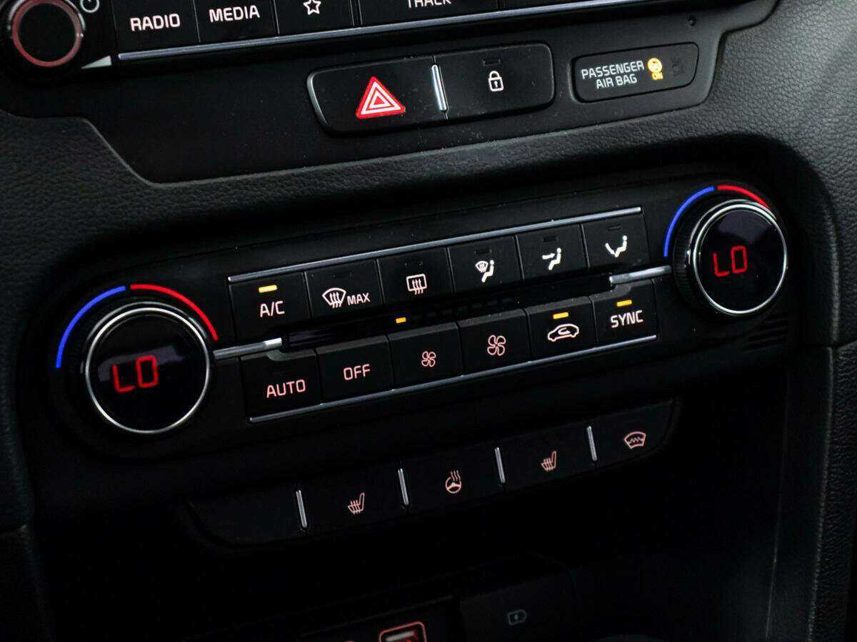 Б/У Киа Сид 2019 года. Фото: #17