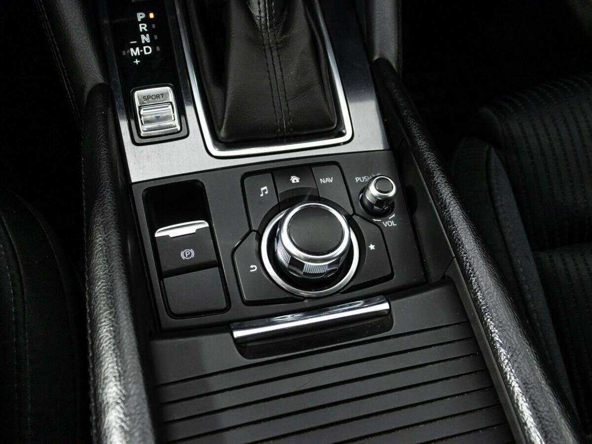 Б/У Мазда 6 2015 года. Фото: #16