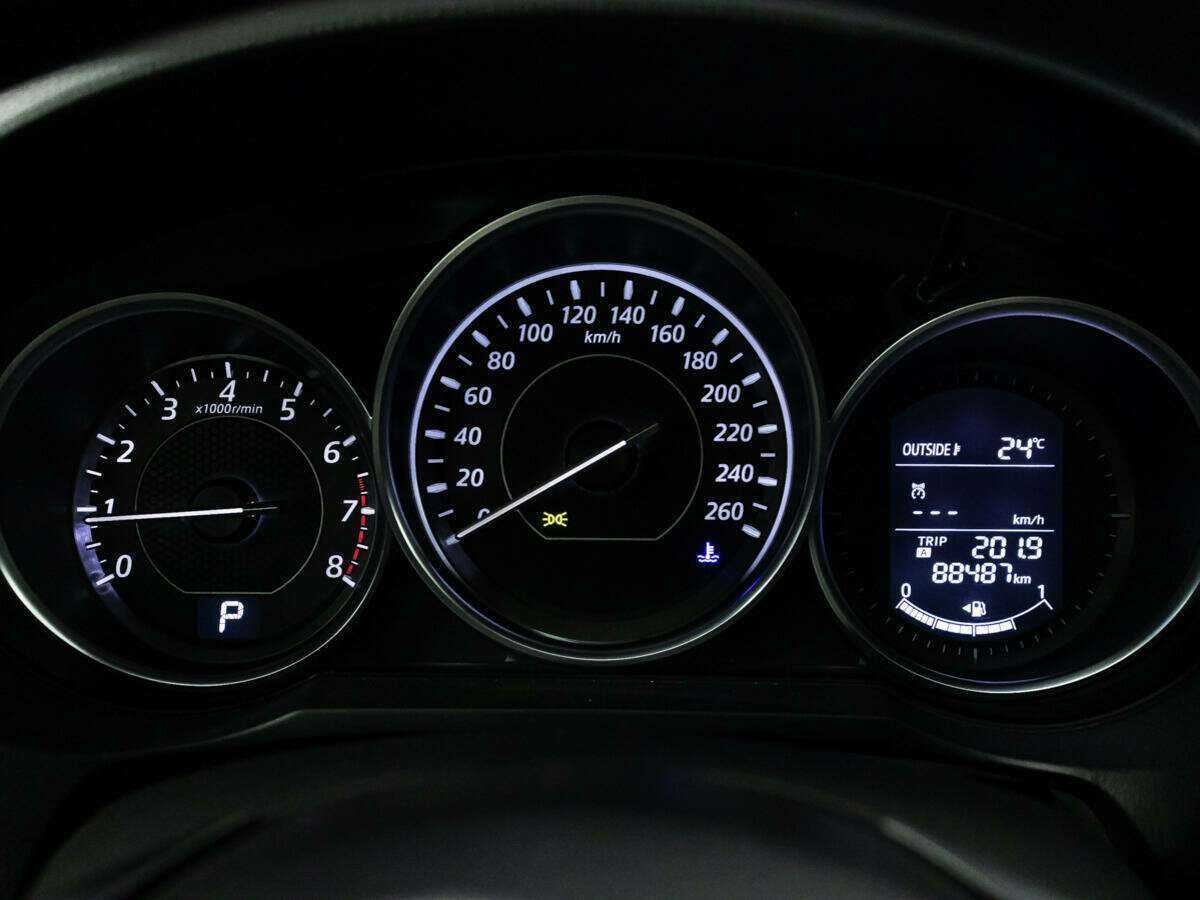 Б/У Мазда 6 2013 года. Фото: #11