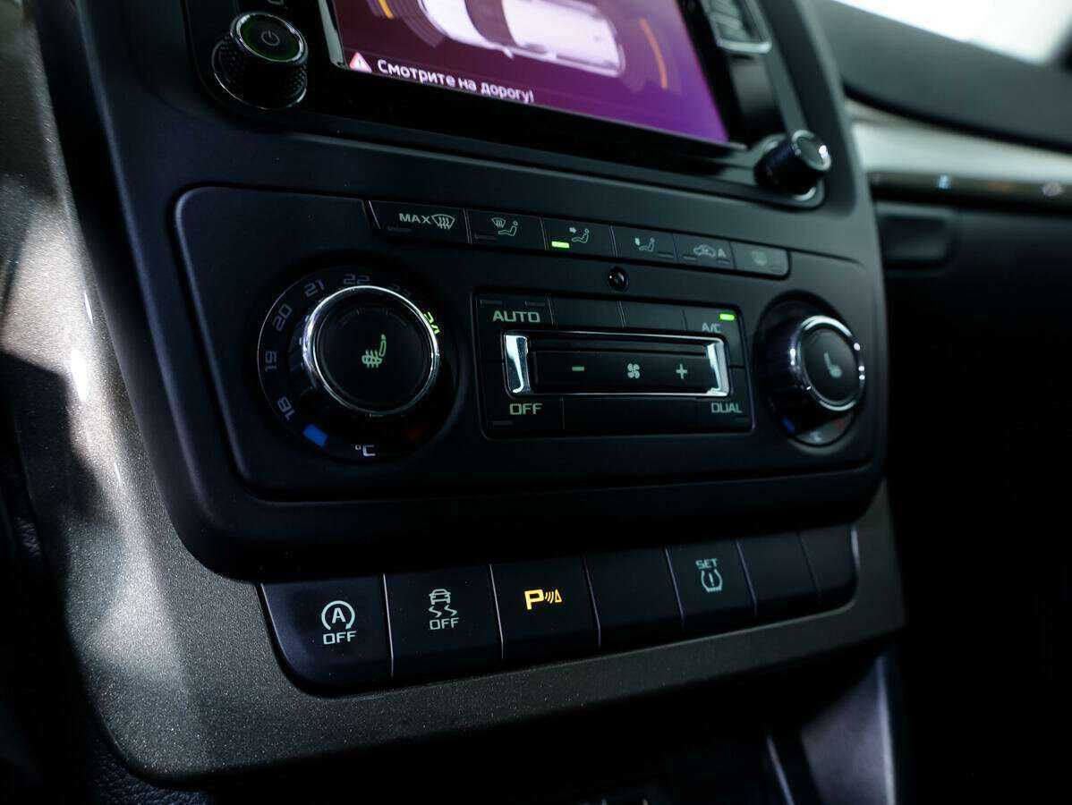 Б/У Шкода Йети 2015 года. Фото: #13