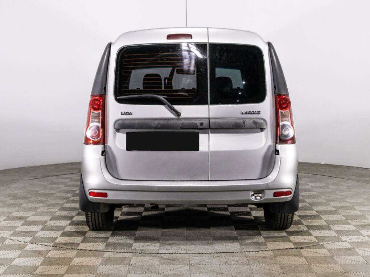 Б/У Лада (ВАЗ) Ларгус 2015 года. Фото: #5