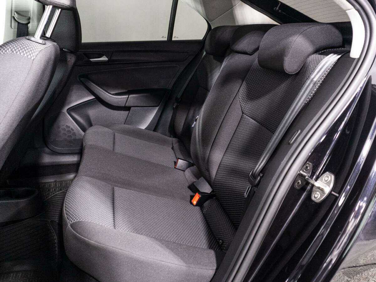 Б/У Фольксваген Поло 2021 года. Фото: #9