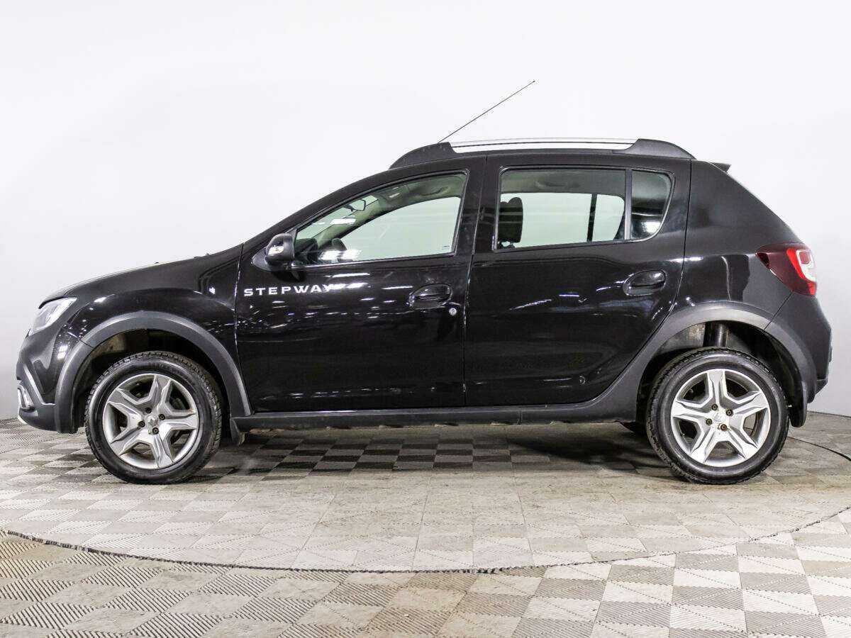 Б/У Рено Сандеро 2018 года. Фото: #7