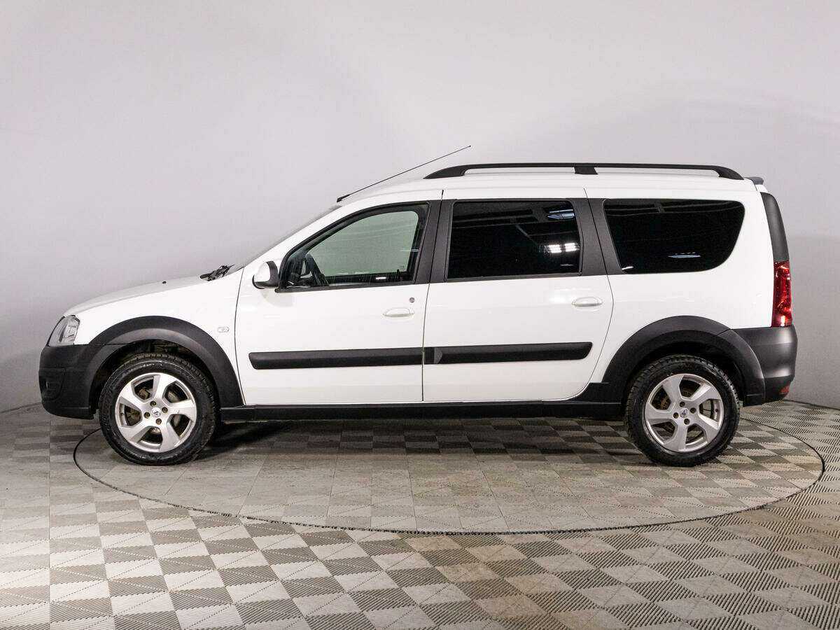 Б/У Лада (ВАЗ) Ларгус 2019 года. Фото: #7