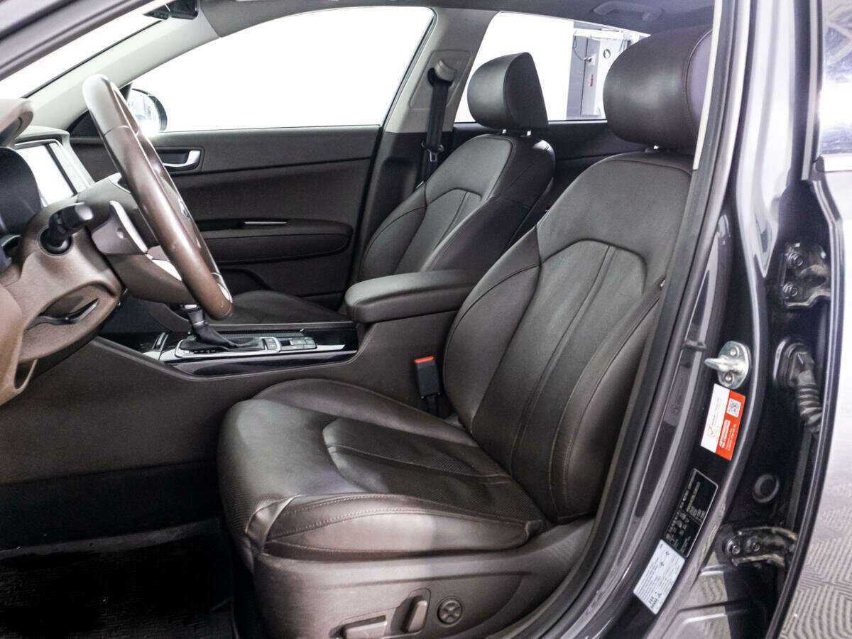 Б/У Киа Оптима 2019 года. Фото: #15