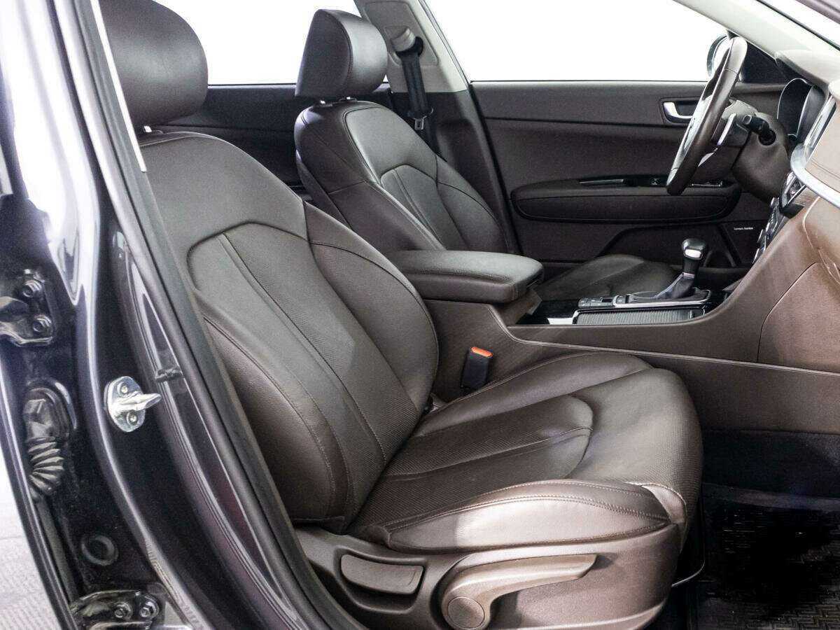 Б/У Киа Оптима 2019 года. Фото: #25