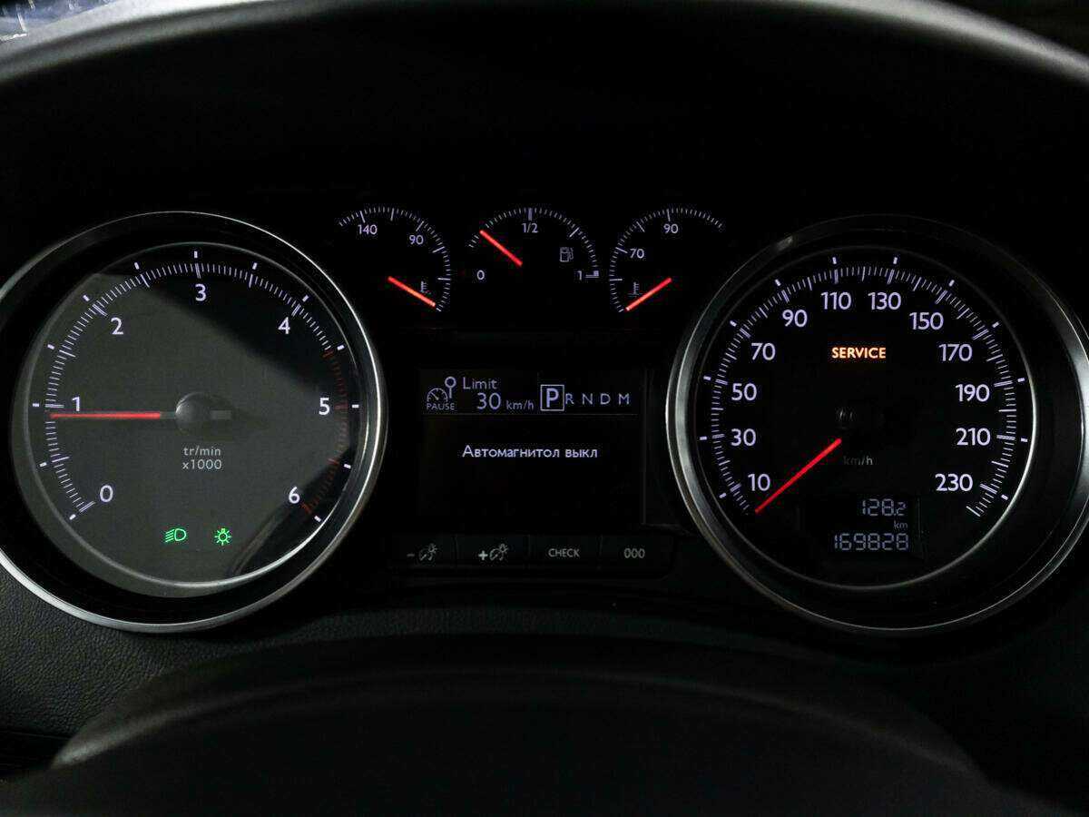 Б/У Пежо 508 2012 года. Фото: #11