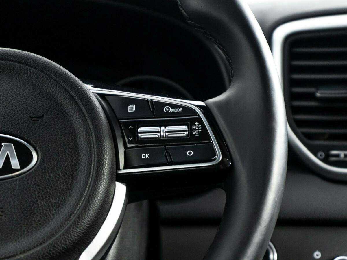 Б/У Киа Спортейдж 2019 года. Фото: #24