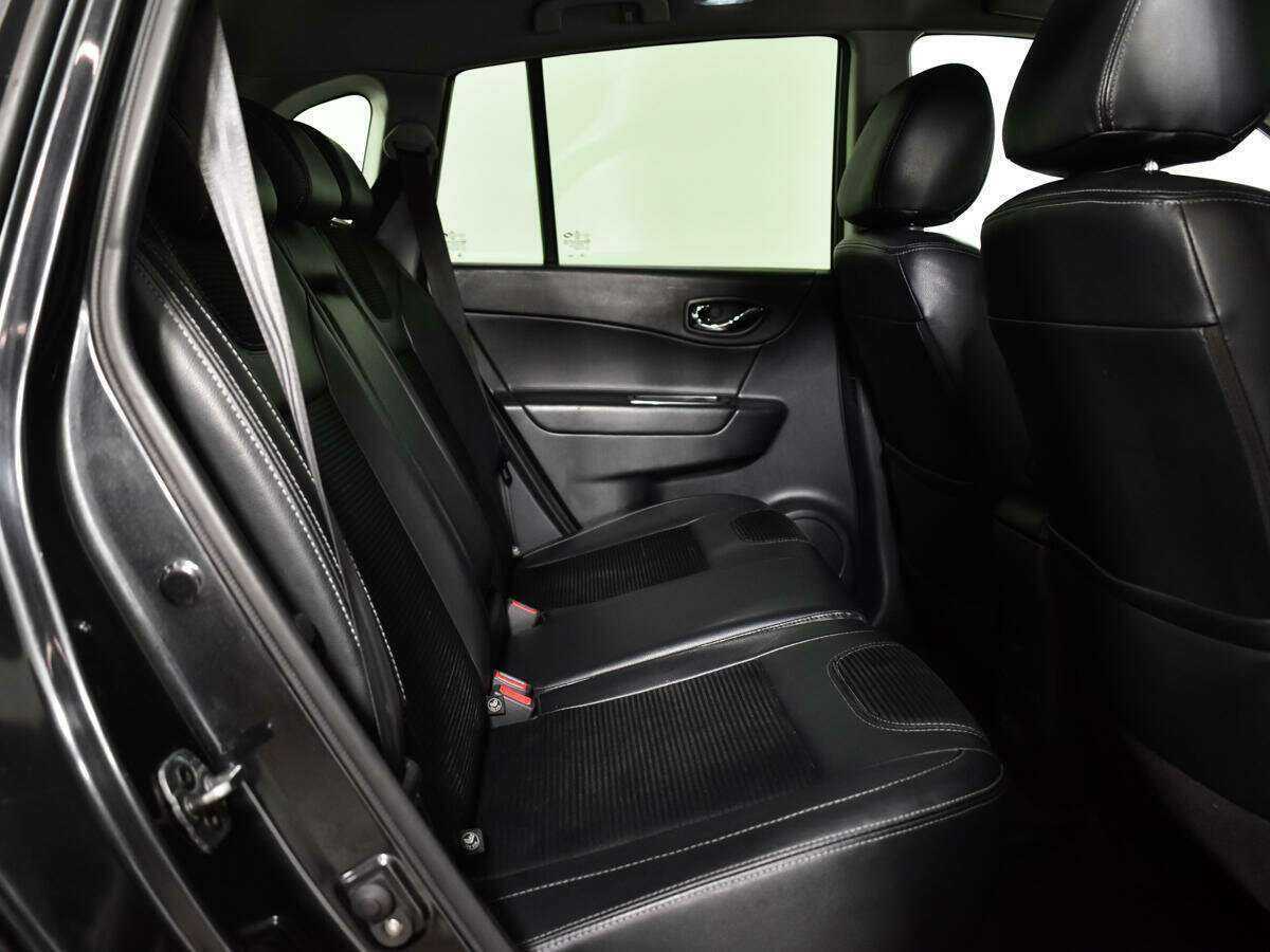 Б/У Рено Колеос 2014 года. Фото: #9