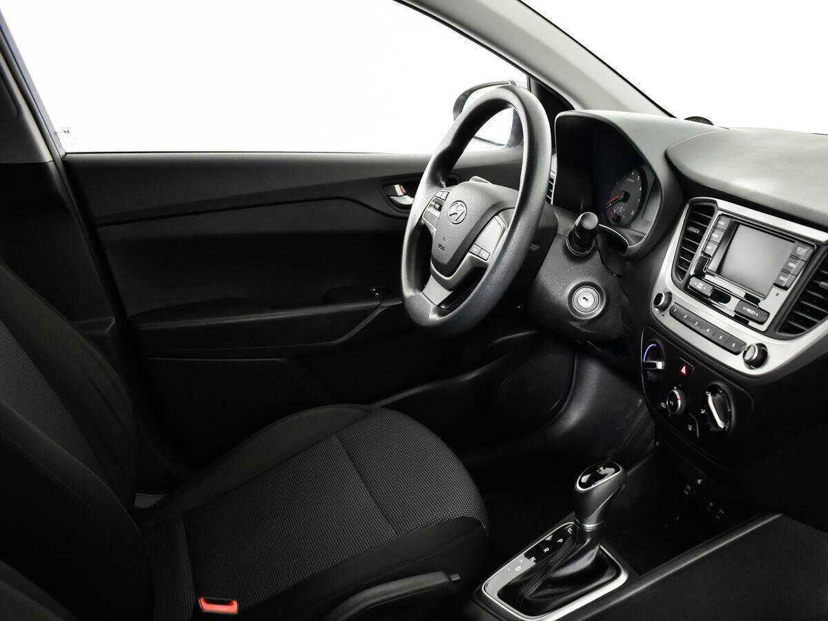 Б/У Хендай Солярис 2017 года. Фото: #8