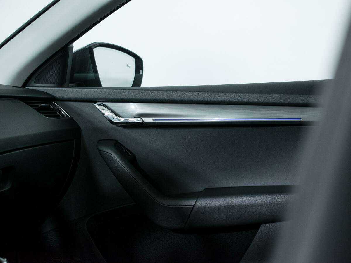 Б/У Шкода Октавия 2020 года. Фото: #15