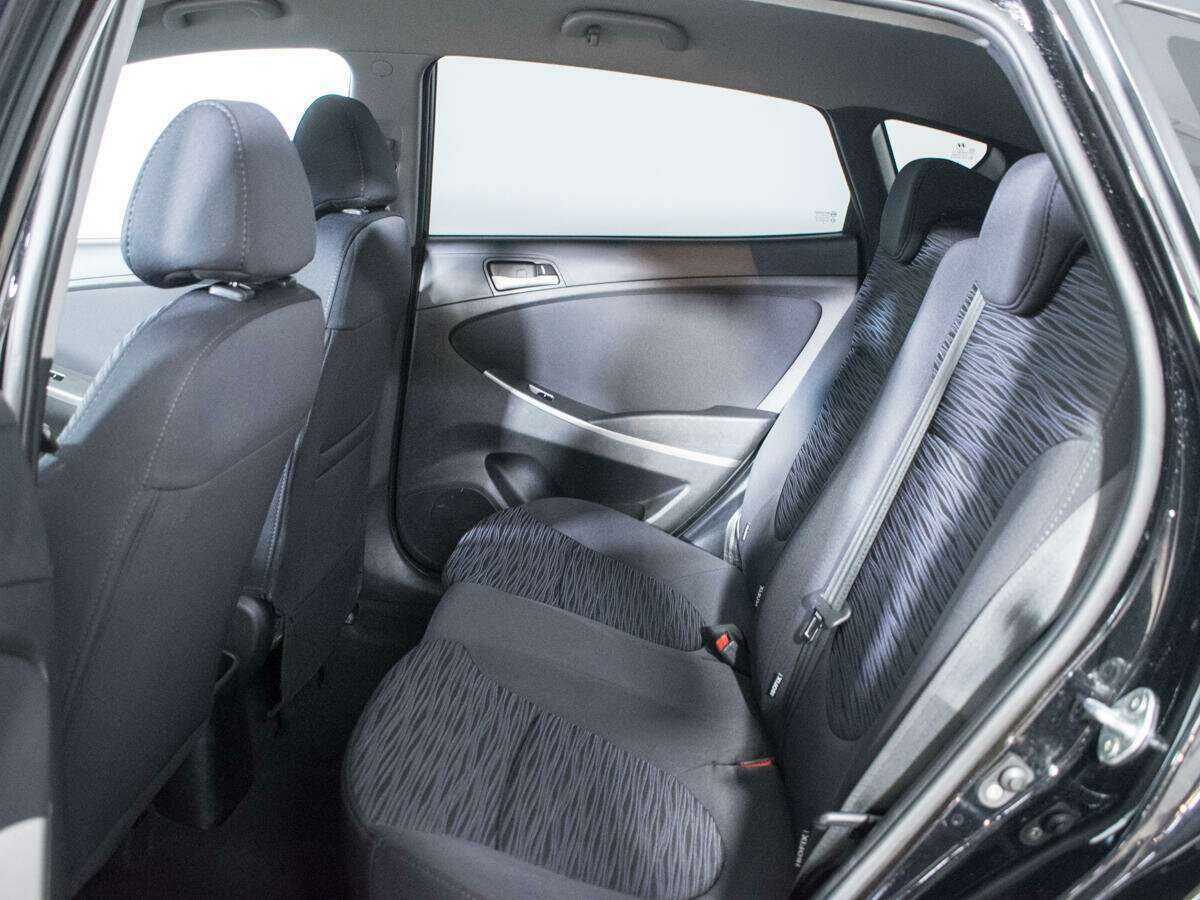 Б/У Хендай Солярис 2014 года. Фото: #9