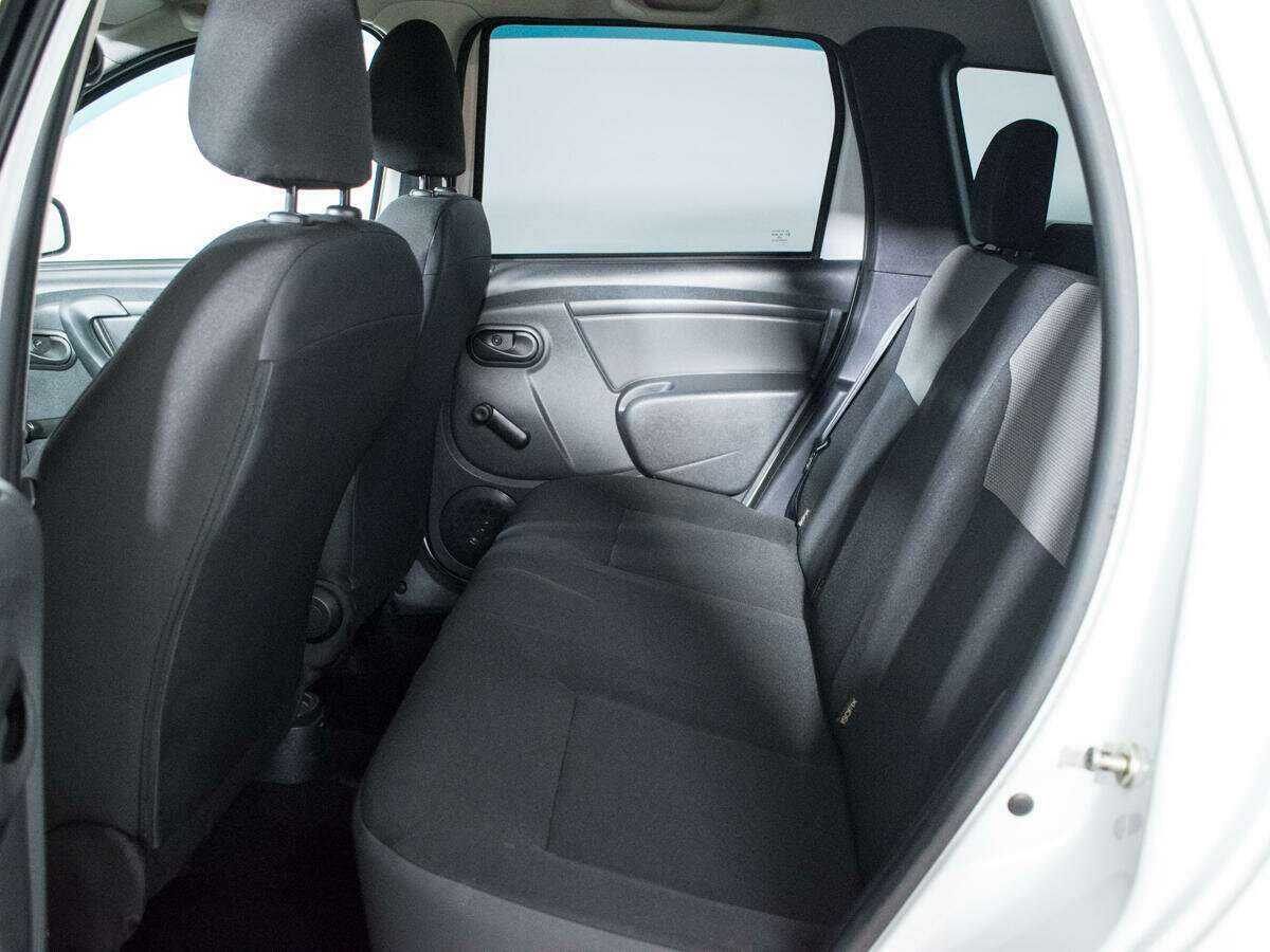 Б/У Рено Дастер 2017 года. Фото: #9