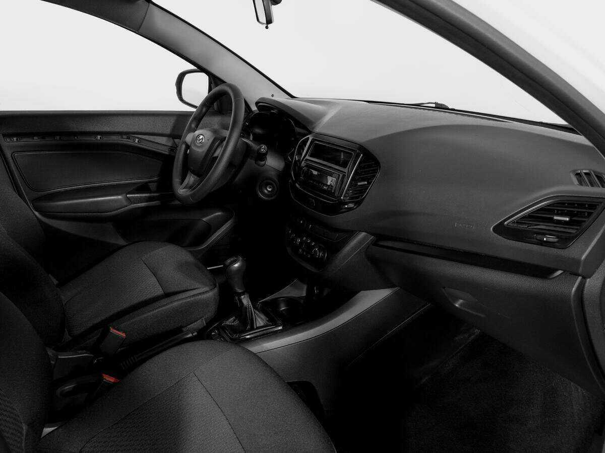 Б/У Лада (ВАЗ) Веста 2019 года. Фото: #8