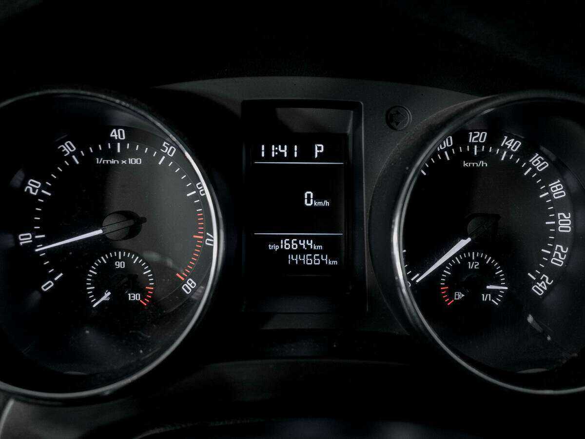 Б/У Шкода Йети 2015 года. Фото: #10