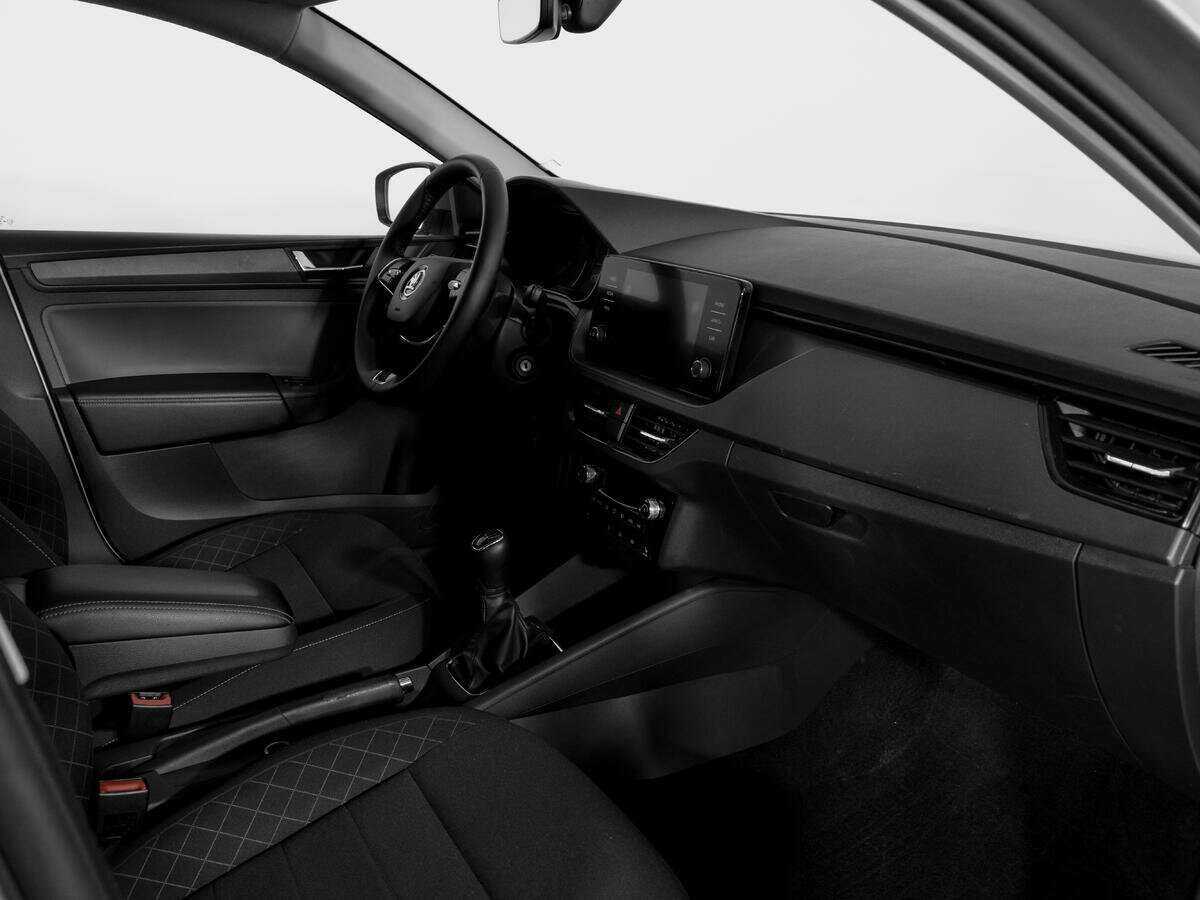 Б/У Шкода Рапид 2020 года. Фото: #8