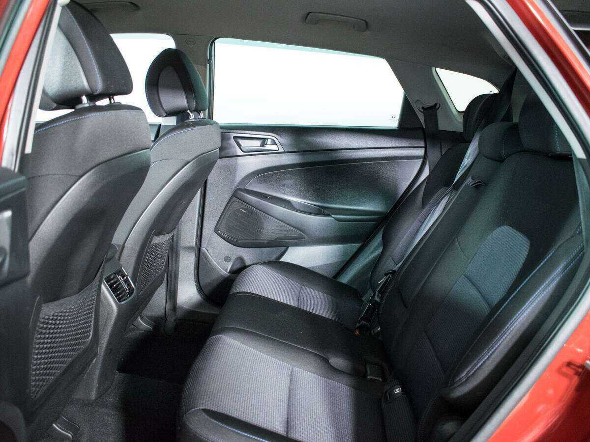 Б/У Хендай Туксон 2017 года. Фото: #9