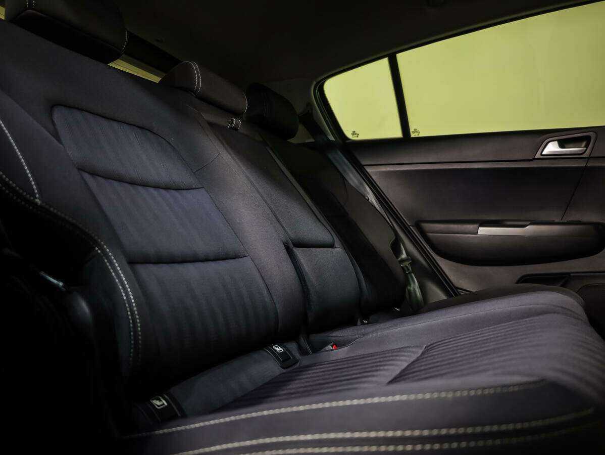 Б/У Киа Спортейдж 2017 года. Фото: #10