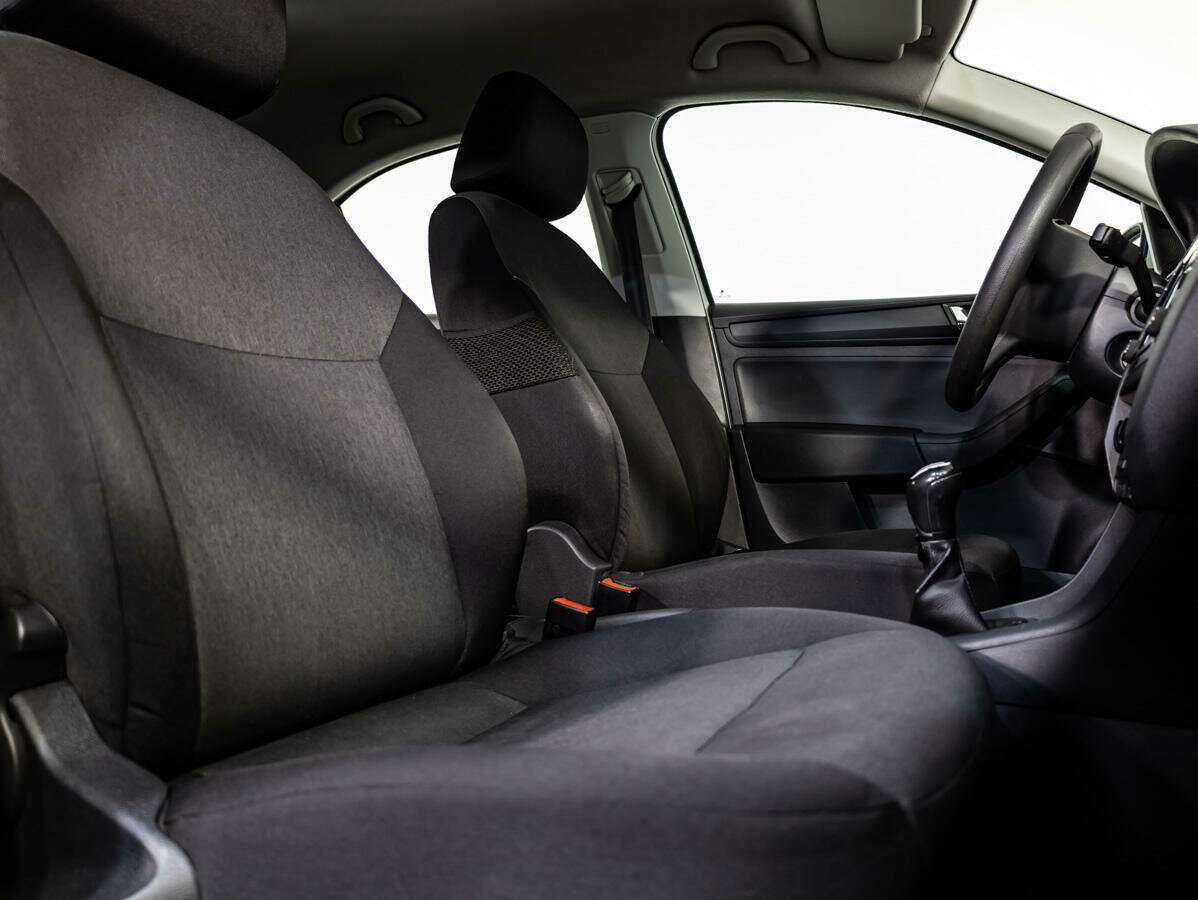 Б/У Шкода Рапид 2017 года. Фото: #9