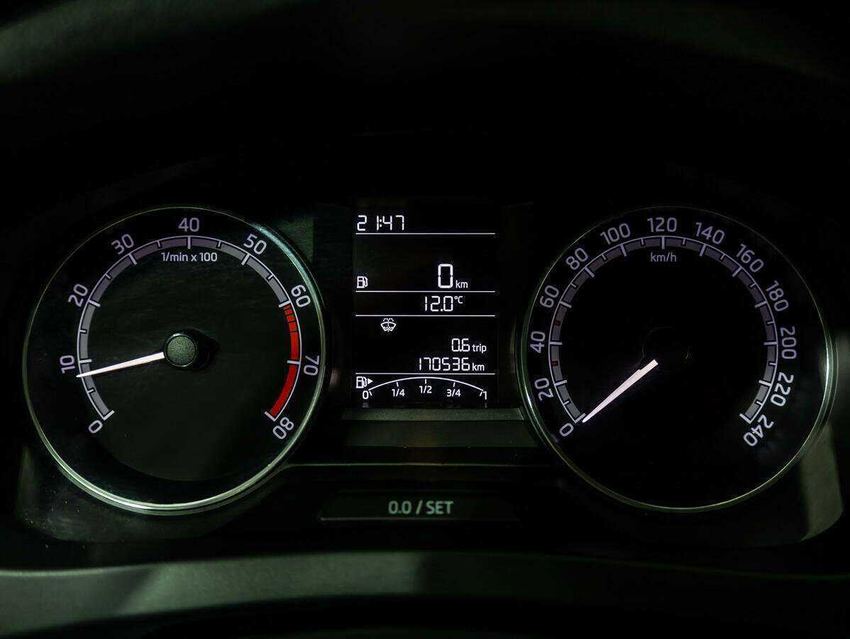 Б/У Шкода Рапид 2017 года. Фото: #13