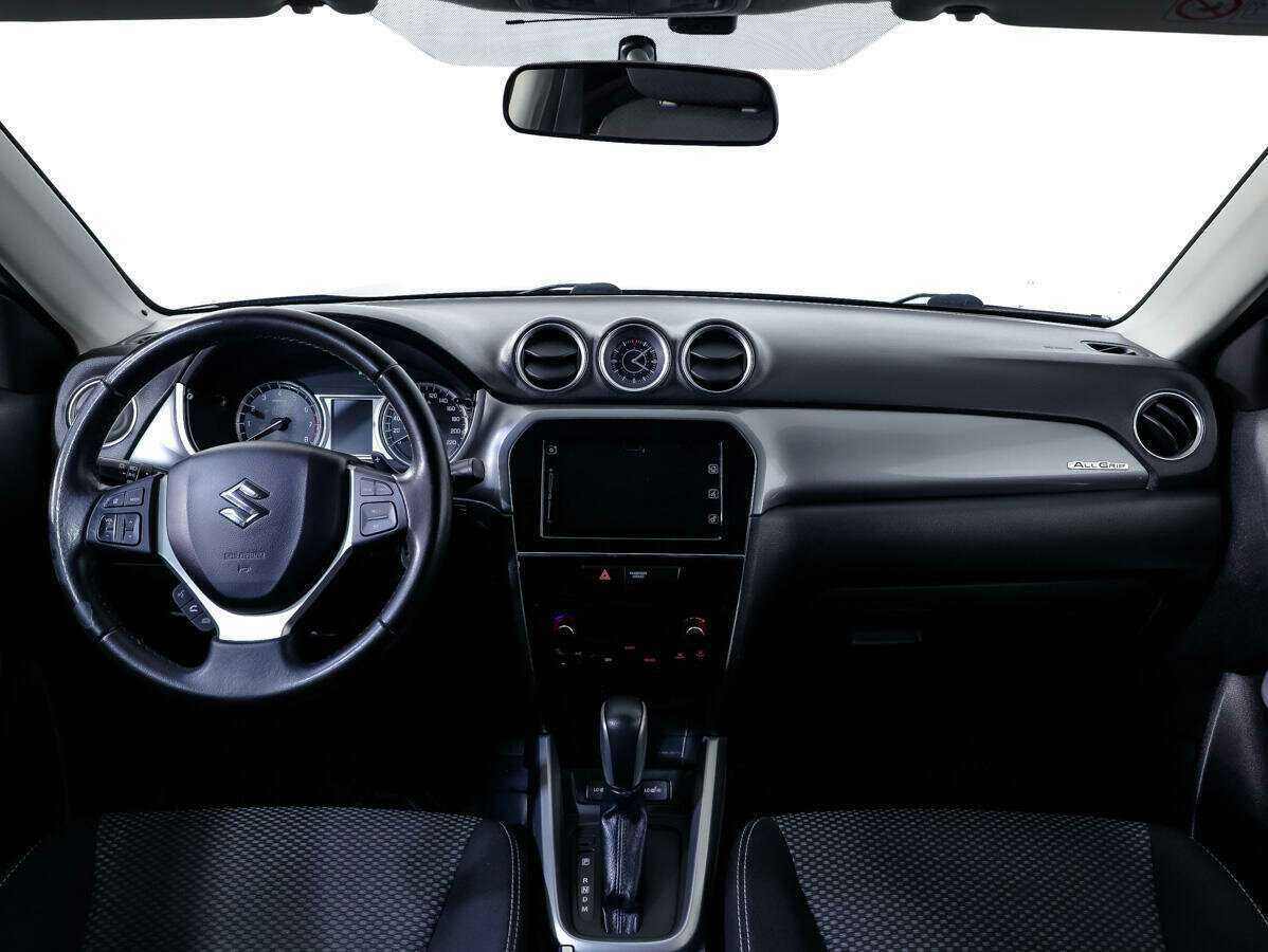 Б/У Сузуки Витара 2016 года. Фото: #7