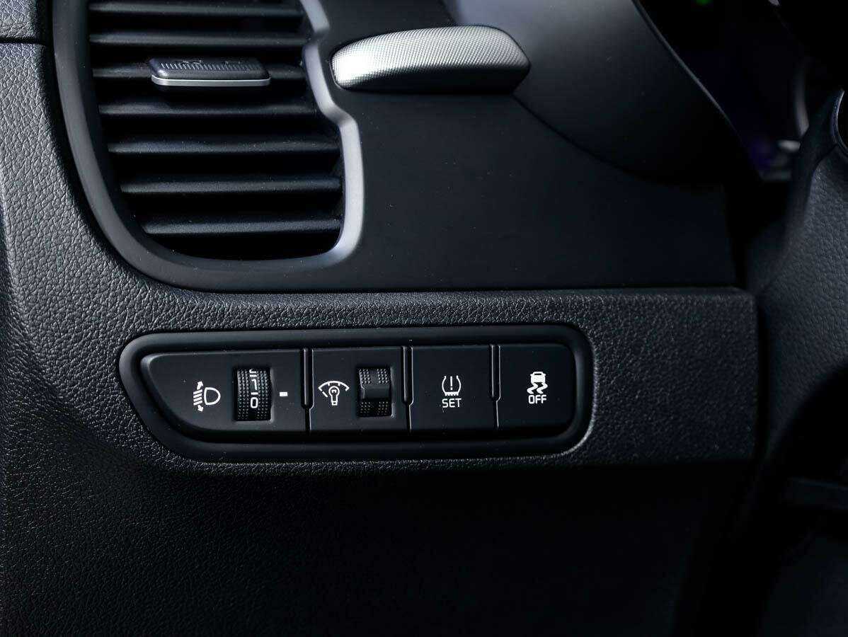 Б/У Киа Рио 2019 года. Фото: #17