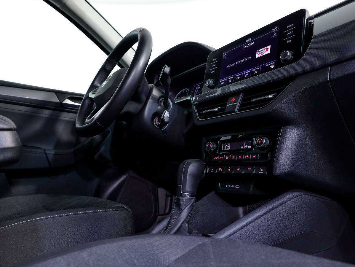 Б/У Фольксваген Поло 2020 года. Фото: #20