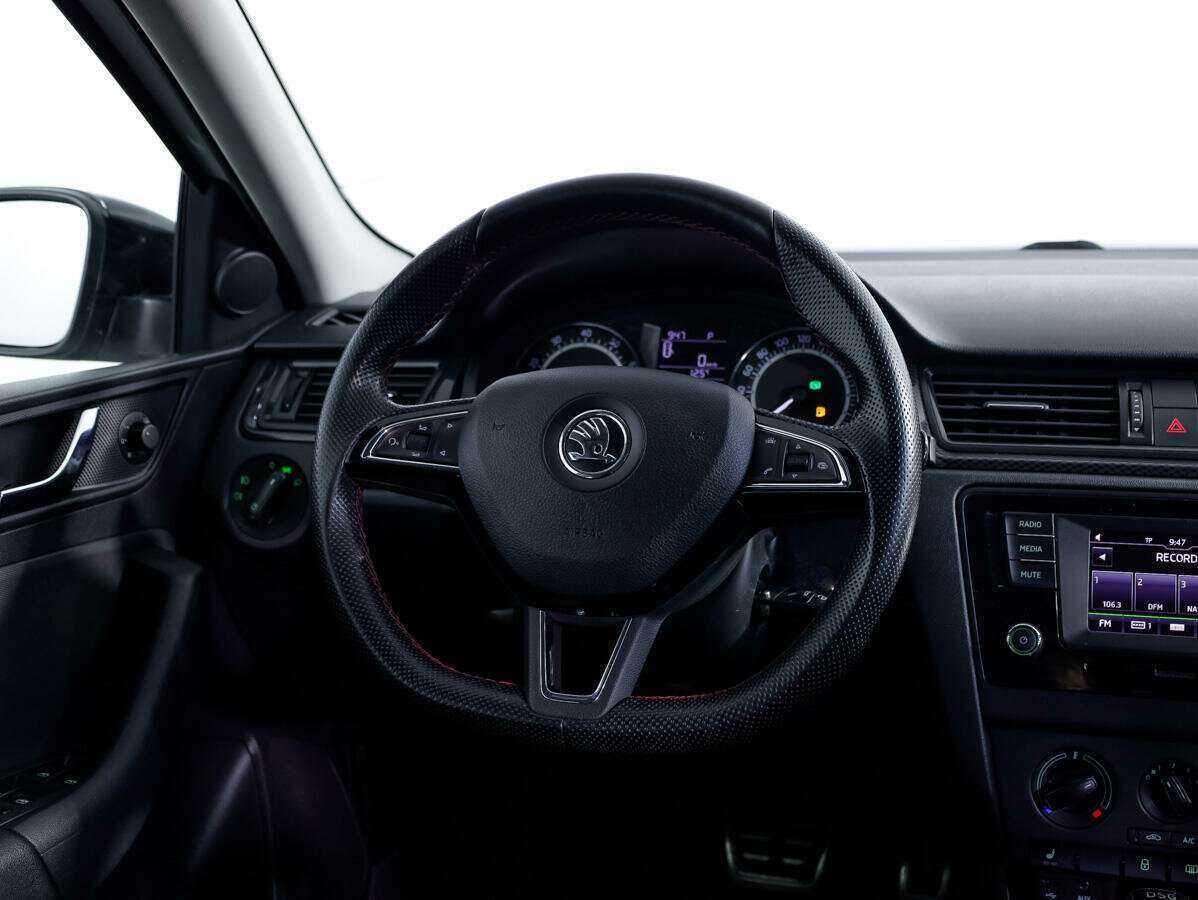 Б/У Шкода Рапид 2015 года. Фото: #10