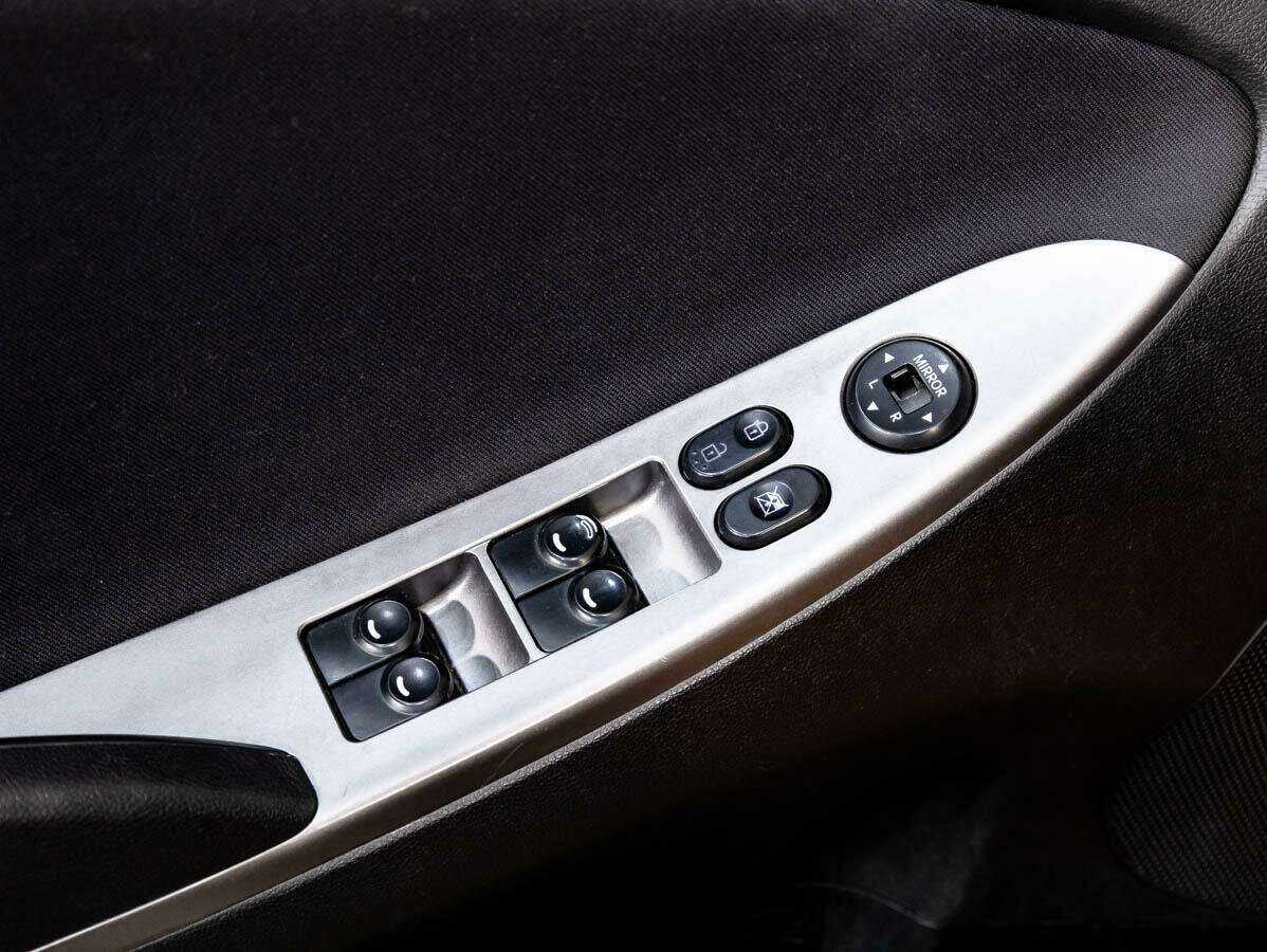 Б/У Хендай Солярис 2014 года. Фото: #12