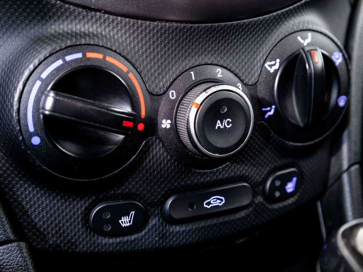 Б/У Хендай Солярис 2014 года. Фото: #15