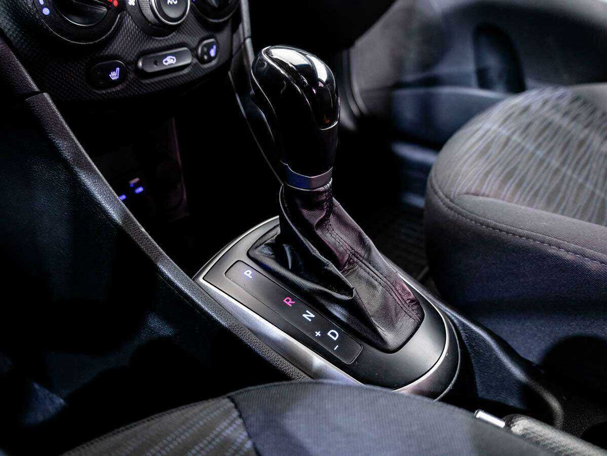 Б/У Хендай Солярис 2014 года. Фото: #16