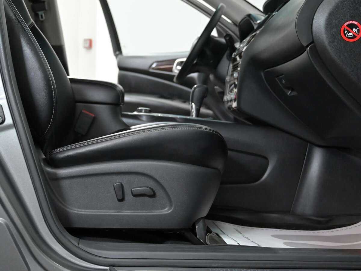 Б/У Ниссан Патфайндер 2014 года. Фото: #17