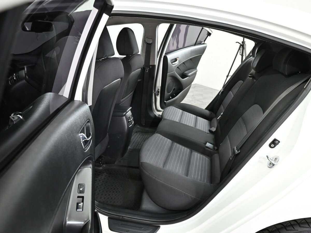 Б/У Киа Церато 2015 года. Фото: #14